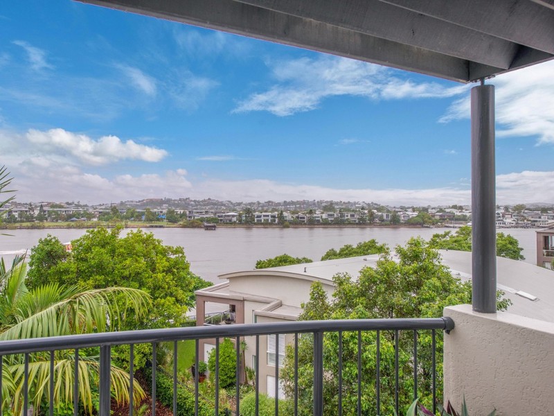 80/39 Vernon Terrace, Teneriffe QLD 4005