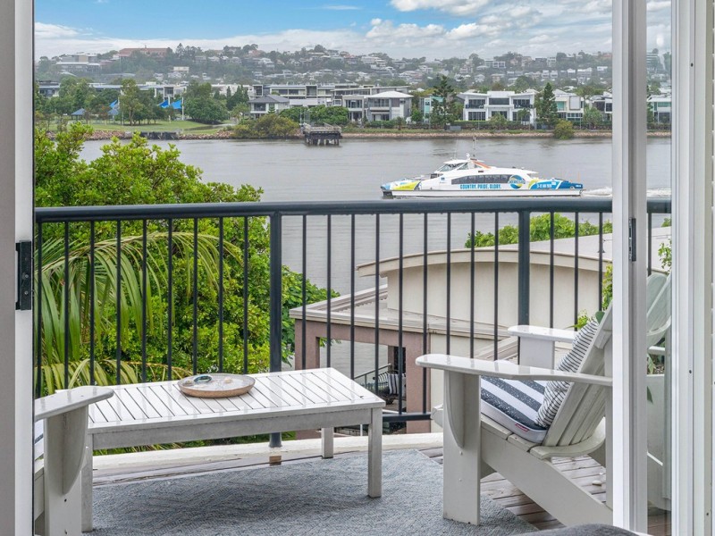 80/39 Vernon Terrace, Teneriffe QLD 4005