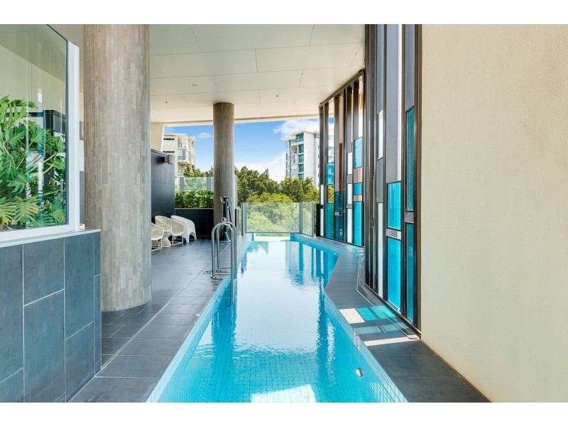 2 Harbour Road, Hamilton QLD 4007