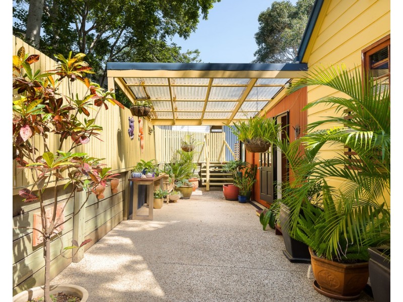 16 Atkins Street, Red Hill QLD 4059