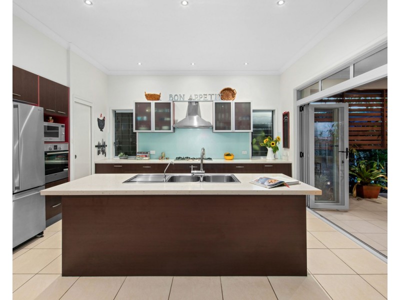 53 Toomba Avenue, Ashgrove QLD 4060