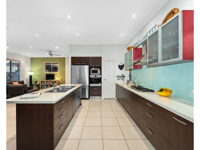 53 Toomba Avenue, Ashgrove QLD 4060