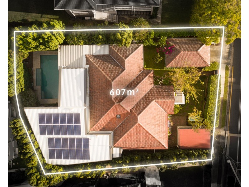 53 Hipwood Road, Hamilton QLD 4007