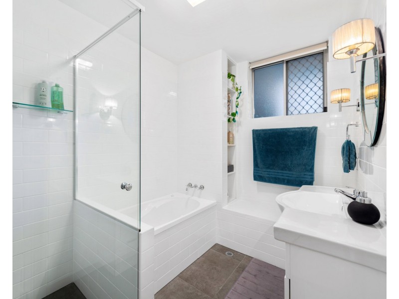 11/61 Rialto Street, Coorparoo QLD 4151