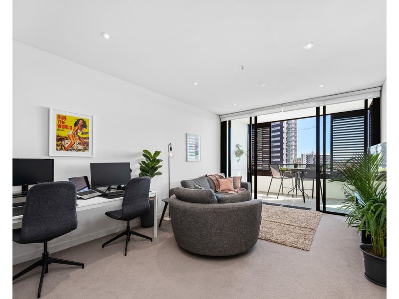 2132/48 Skyring Terrace, Newstead QLD 4006