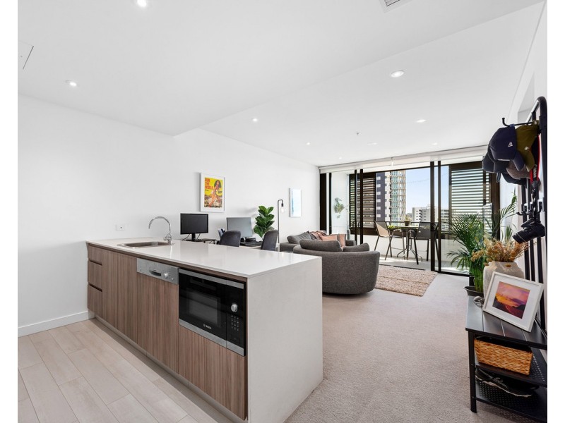 2132/48 Skyring Terrace, Newstead QLD 4006