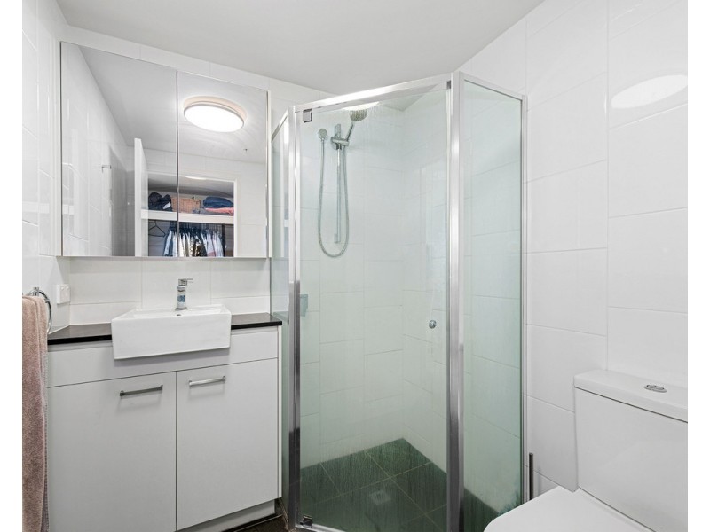 1608/30 Festival Pl, Newstead QLD 4006