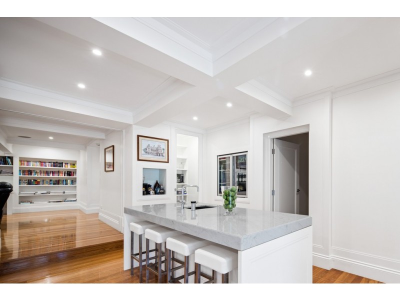 14 Sutherland Avenue, Ascot QLD 4007