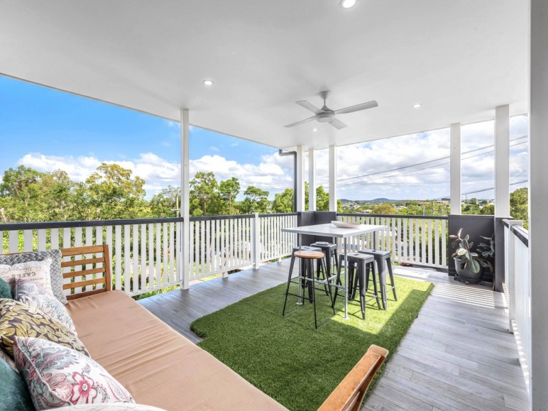 8 Suvla Street, Balmoral QLD 4171