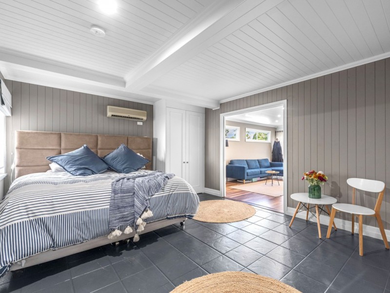 8 Suvla Street, Balmoral QLD 4171