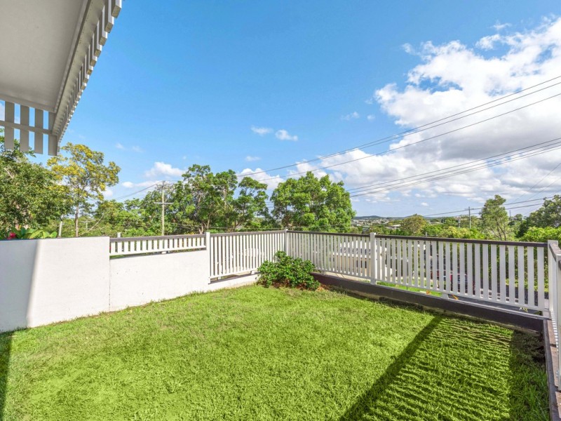 8 Suvla Street, Balmoral QLD 4171
