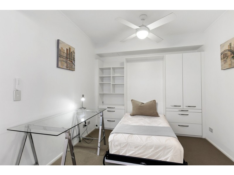 123/15 Goodwin Street, Kangaroo Point QLD 4169