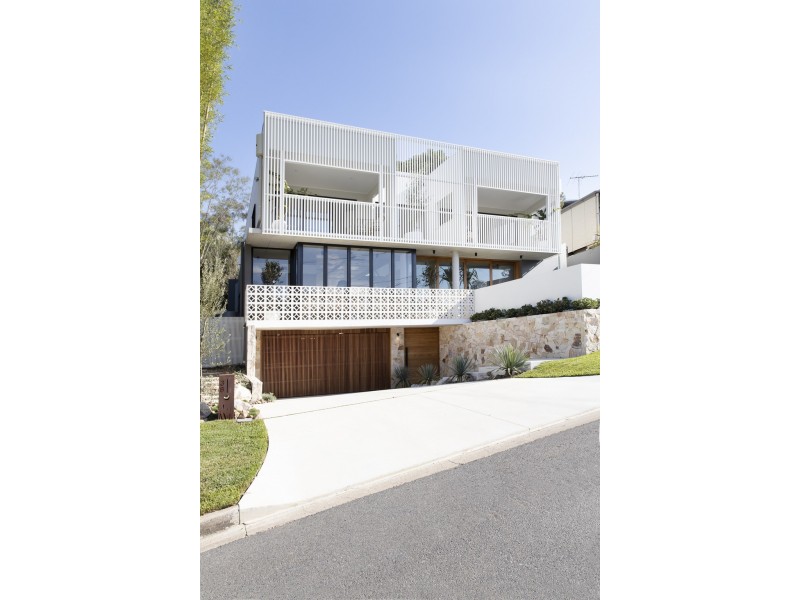 38 Eastment Street, Bardon QLD 4065