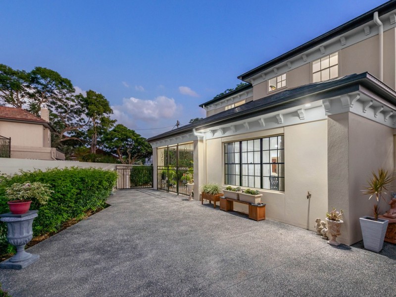 16 Gerald Street, Ascot QLD 4007