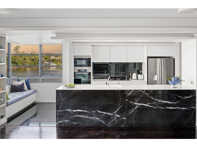 1442/22 Refinery Parade, New Farm QLD 4005