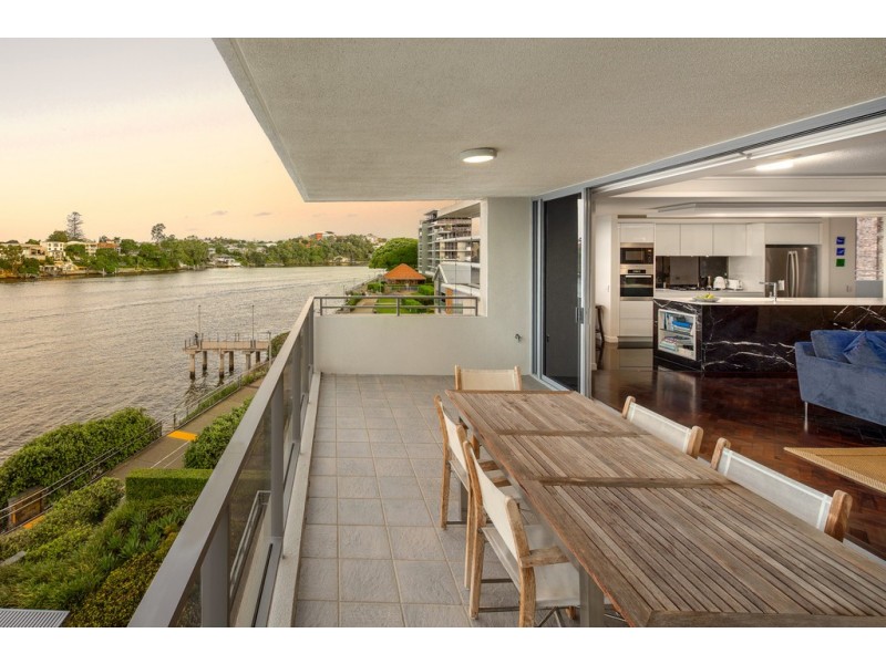 1442/22 Refinery Parade, New Farm QLD 4005