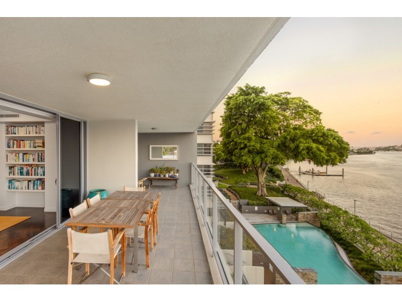 1442/22 Refinery Parade, New Farm QLD 4005