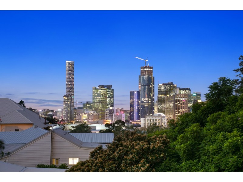 2/180 Dornoch Terrace, Highgate Hill QLD 4101