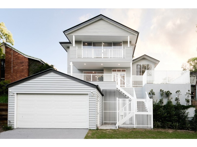 13 Rosewood Street, Bardon QLD 4065