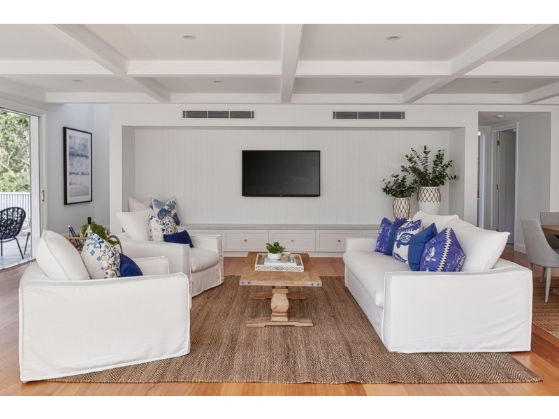 13 Rosewood Street, Bardon QLD 4065