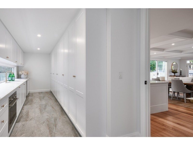 13 Rosewood Street, Bardon QLD 4065