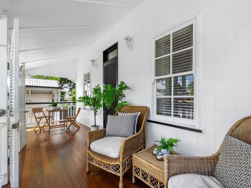 4 Owen Street, Wooloowin QLD 4030