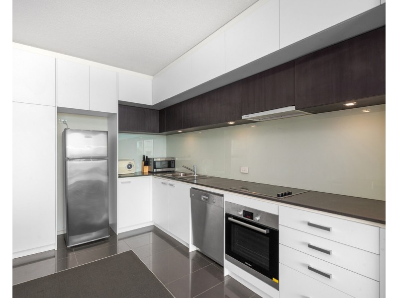 21/75 Barker Street, New Farm QLD 4005