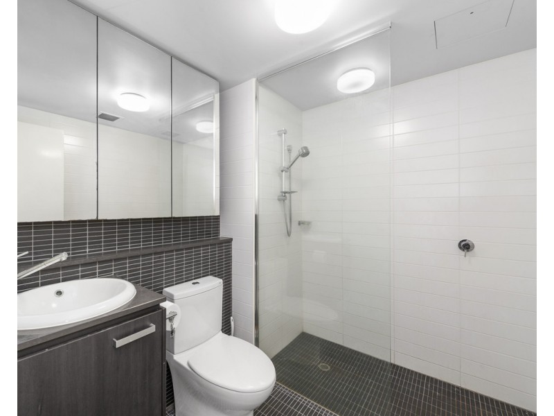 21/75 Barker Street, New Farm QLD 4005