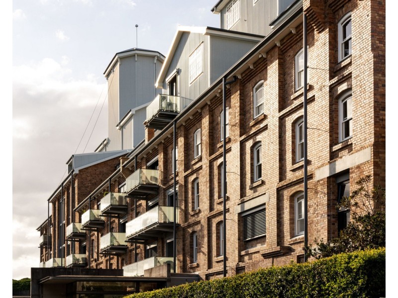 2133/32 Refinery Parade, New Farm QLD 4005