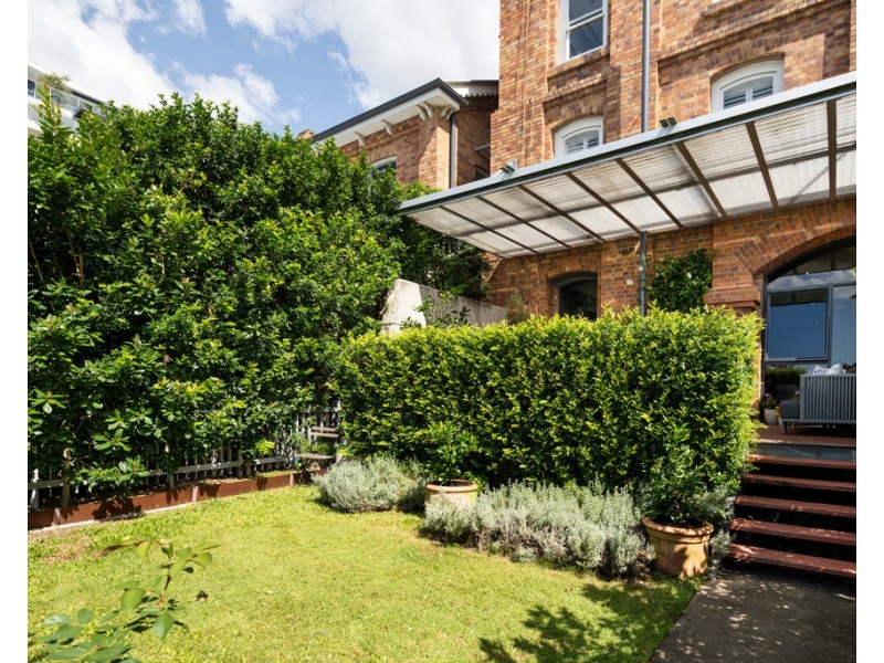 2133/32 Refinery Parade, New Farm QLD 4005