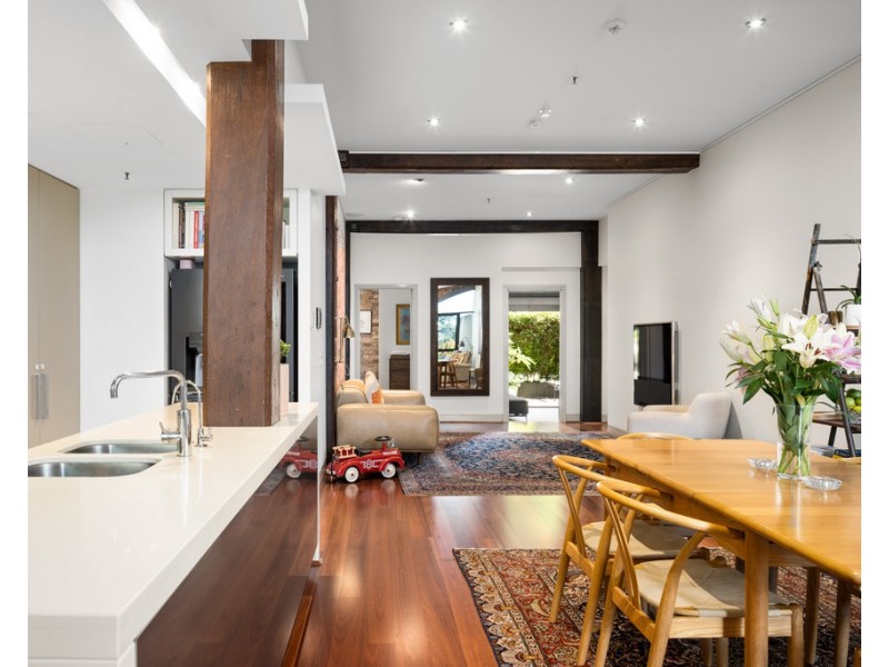 2133/32 Refinery Parade, New Farm QLD 4005