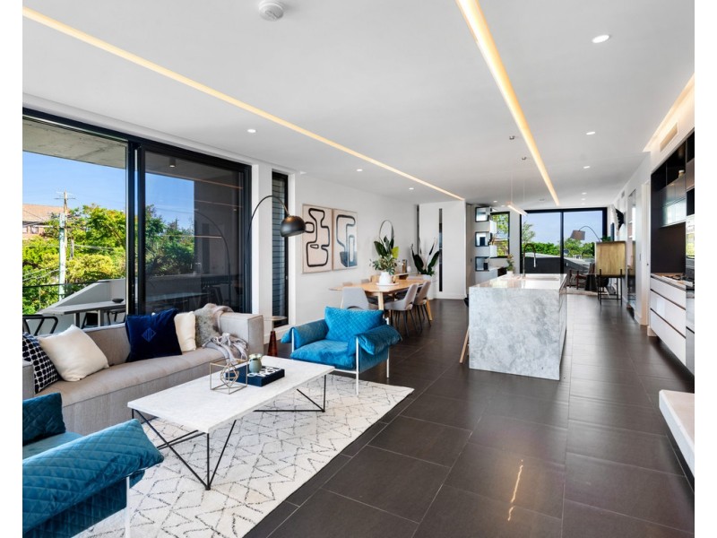 2/138 Dornoch Terrace, Highgate Hill QLD 4101