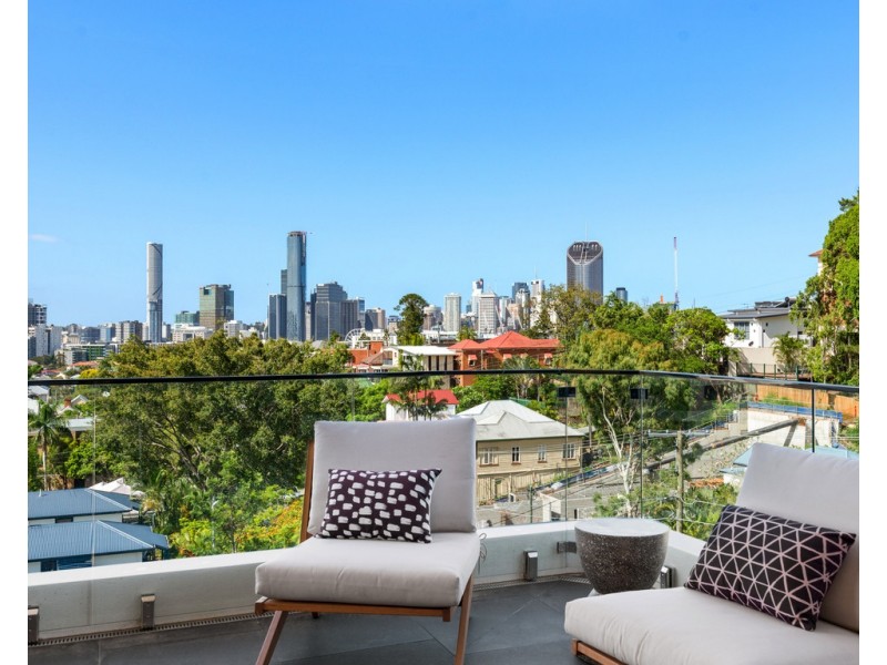 2/138 Dornoch Terrace, Highgate Hill QLD 4101