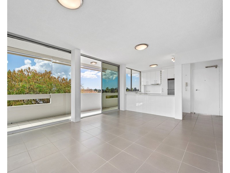 19/128 Oxlade Drive, New Farm QLD 4005