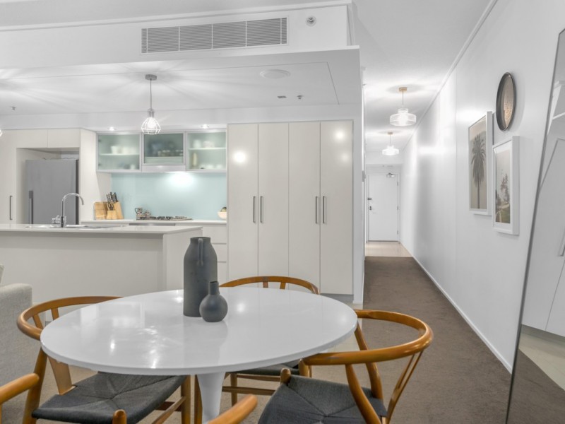 30 Macrossan Street, Brisbane City QLD 4000