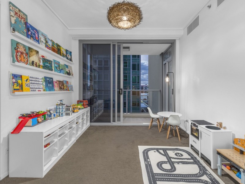 30 Macrossan Street, Brisbane City QLD 4000