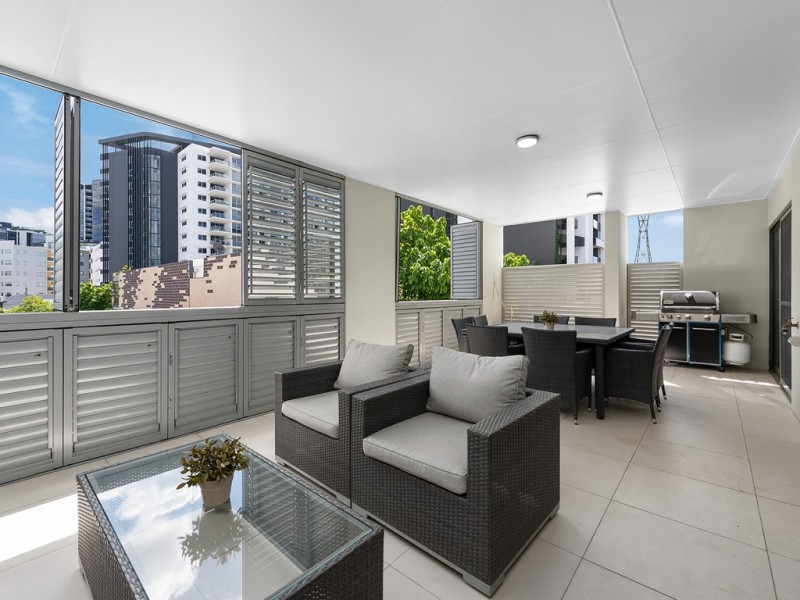 8/18 Helen Street, Teneriffe QLD 4005