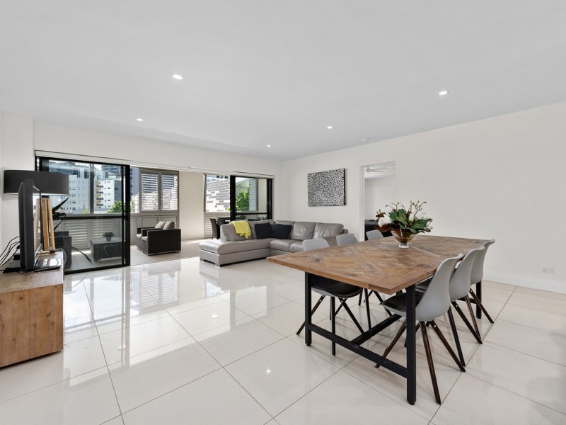 8/18 Helen Street, Teneriffe QLD 4005