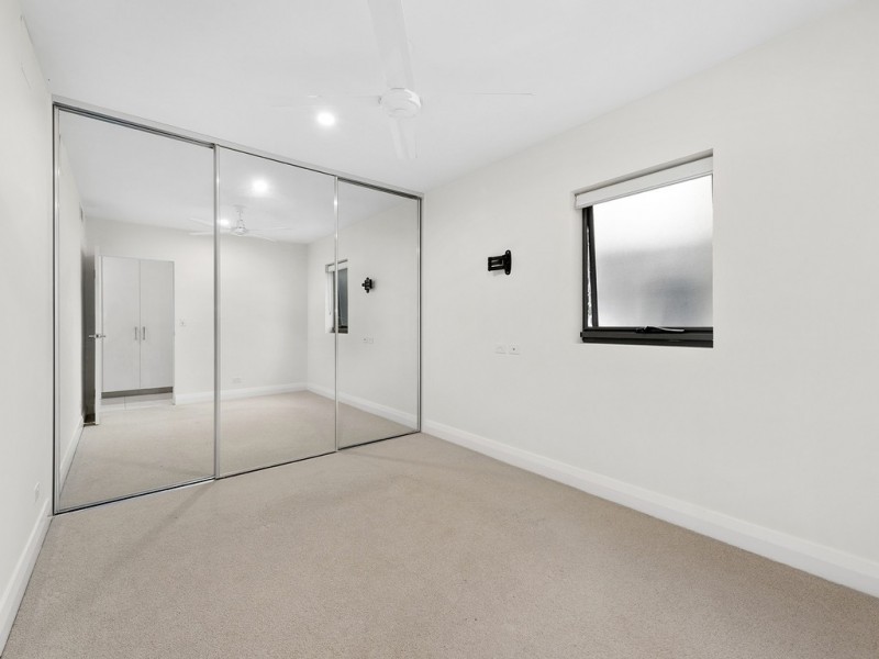 8/18 Helen Street, Teneriffe QLD 4005