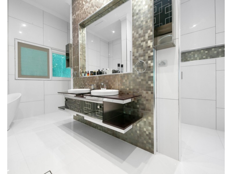 118 Boxer Avenue, Shailer Park QLD 4128