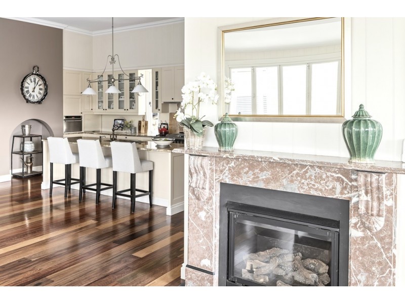 35 Stanley Terrace, Taringa QLD 4068