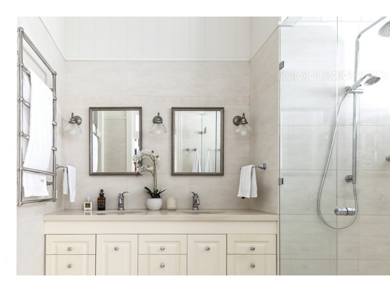 35 Stanley Terrace, Taringa QLD 4068