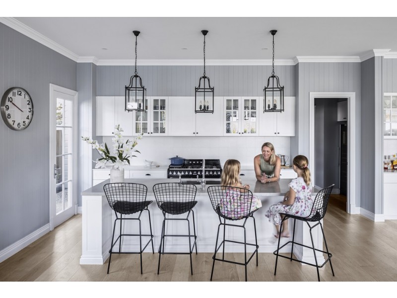 37 Manson Road, Hendra QLD 4011