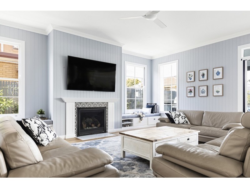 37 Manson Road, Hendra QLD 4011