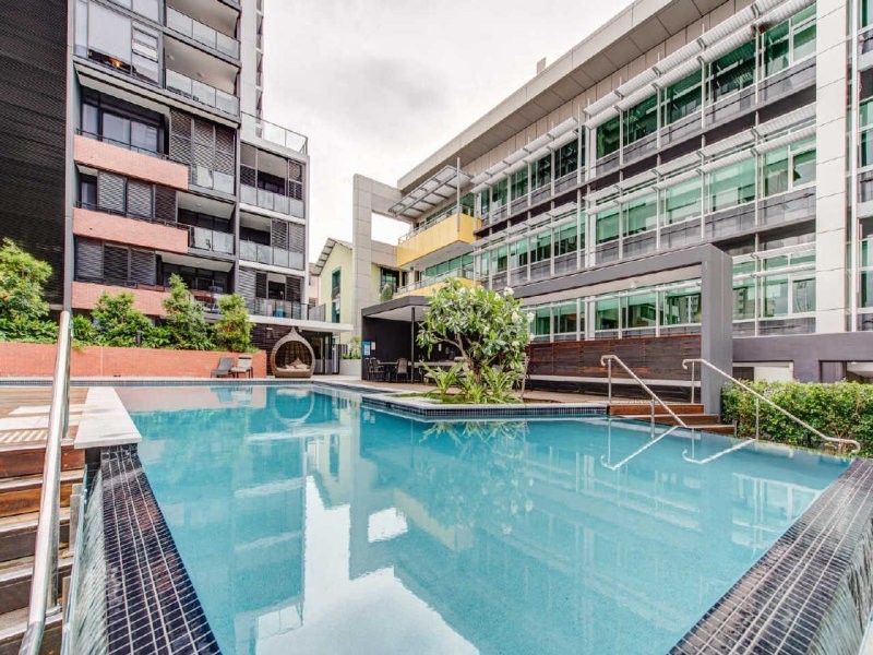 2063/9 Edmondstone Street, South Brisbane QLD 4101