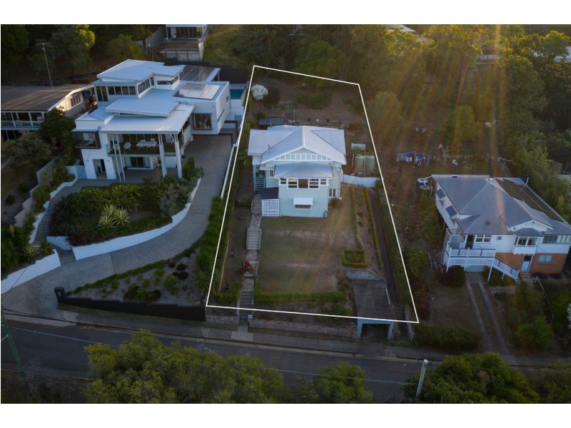 42 Braeside Terrace, Alderley QLD 4051