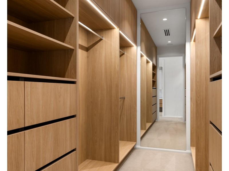 16 Walker Avenue, Teneriffe QLD 4005