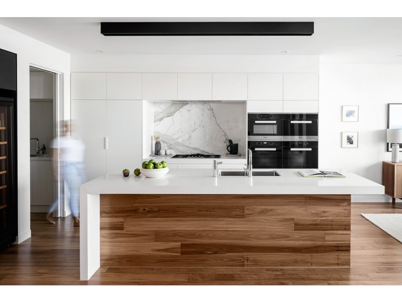 82 Parkside Circuit, Hamilton QLD 4007