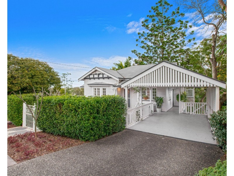 68 Hillsdon Road, Taringa QLD 4068