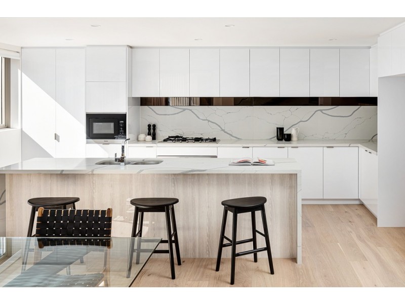 11002 / 17 Longland, Newstead QLD 4006